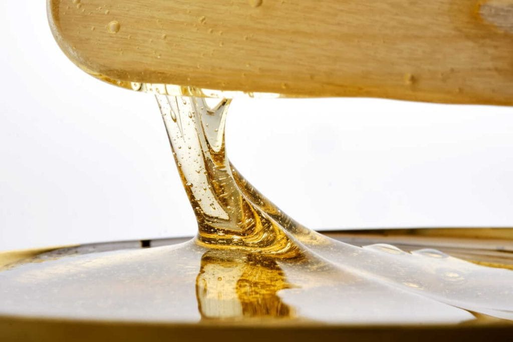 Elastinga cukraus pasta tempiama nuo mentelės cukraus depiliacijai namuose